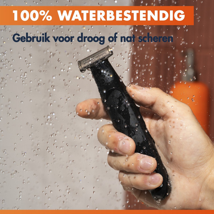 Gillette Fusion One Hybrid product in use