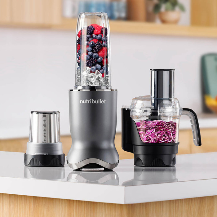 Nutribullet Ultra Plus+ Compact Kitchen product in gebruik