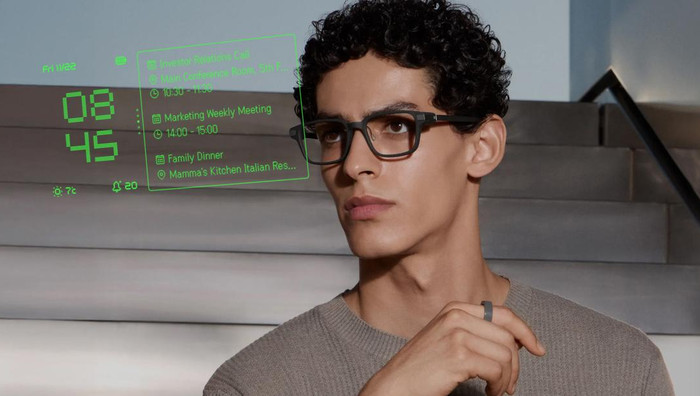 EvenRealities Even G2B Smart Glasses Grey product in use