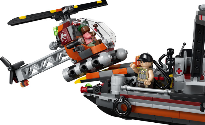 LEGO Jurassic World Mosasaurus Dinosaur Boat Attack 77983 detail