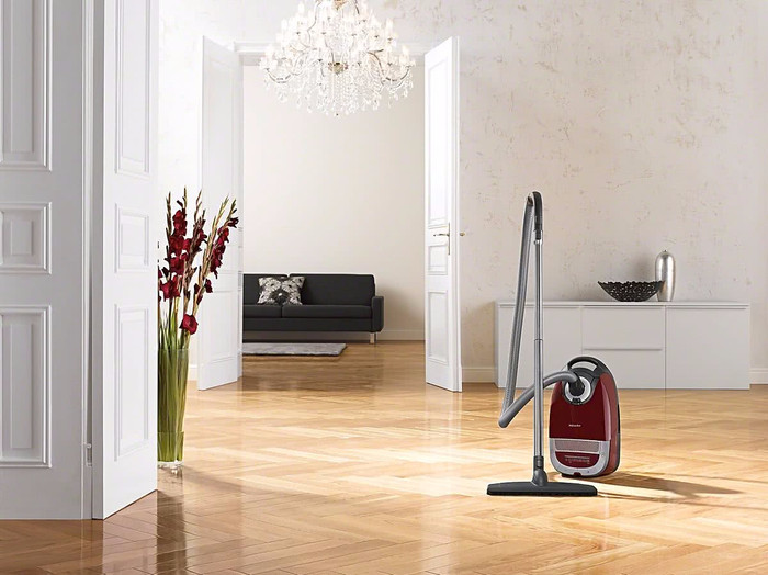 Miele Parquet Brush SBB 400-3 product in use