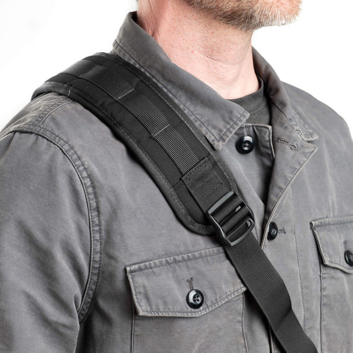 Think Tank FocusPoint Crossbody 8L Zwart detail