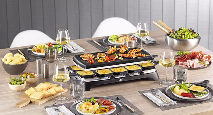 Tefal Gourmet 10 Inox & Design RE4588 product in use