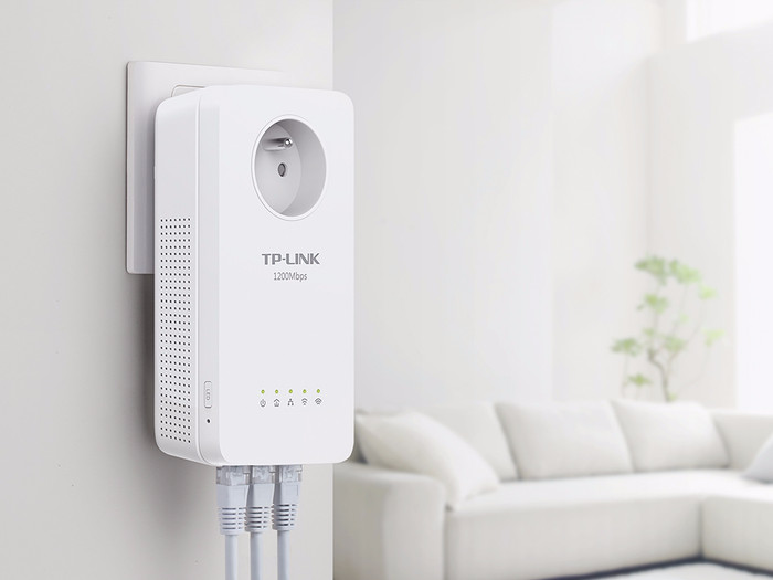 TP-Link TL-WPA8635P KIT WiFi 1200Mbps 2 adapters product in use