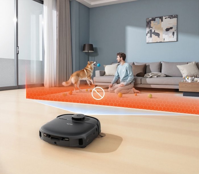 eufy Omni C28 product in use