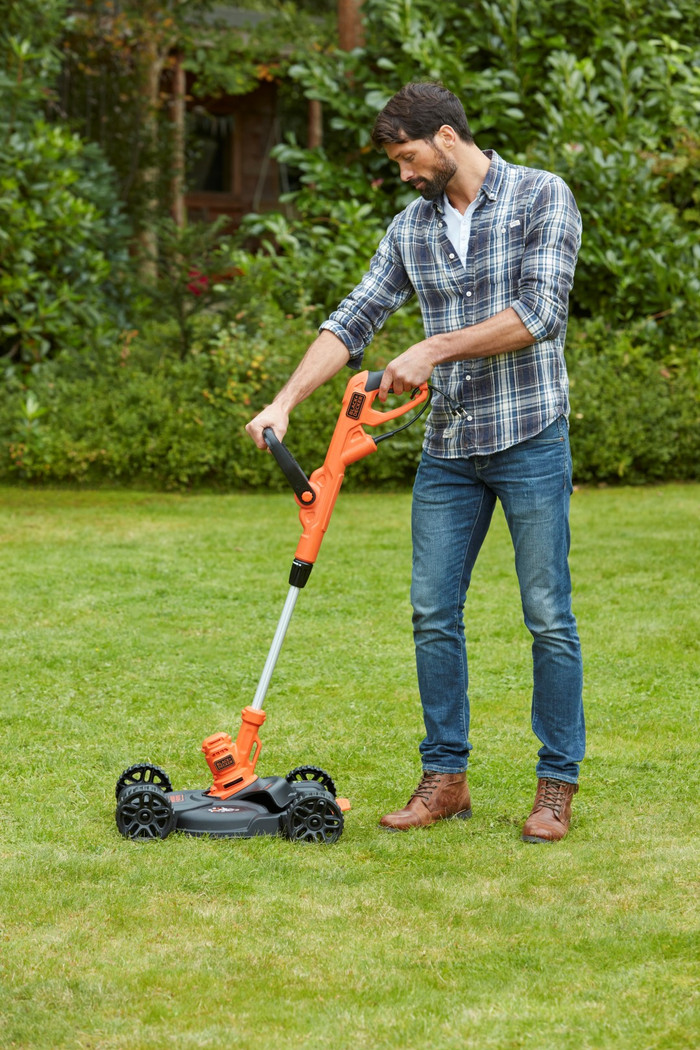 BLACK+DECKER BESTA530CM-QS product in gebruik