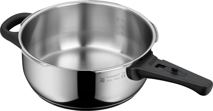 WMF Perfect One Snelkookpannenset 4,5L en 3L voorkant