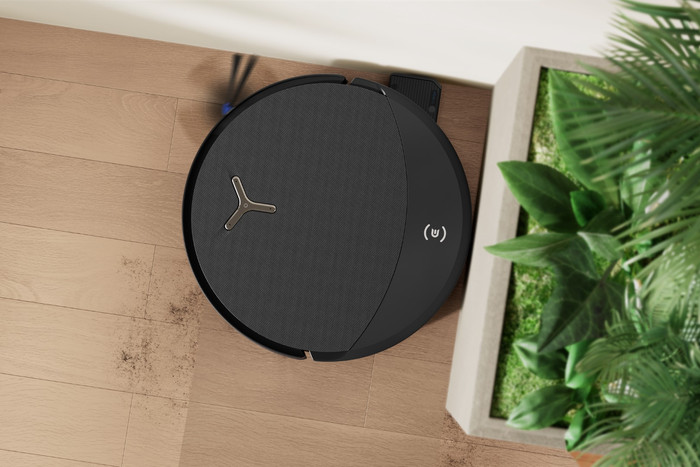 ECOVACS DEEBOT T90 PRO OMNI product in use