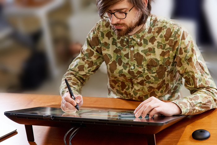 Wacom Cintiq Pro 24 Pen & Touch visual leverancier