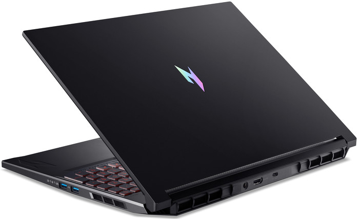 Acer Nitro V 16 AI ANV16-42-R4J0 achterkant