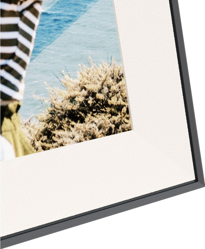 Aura Frames Aspen Zwart detail