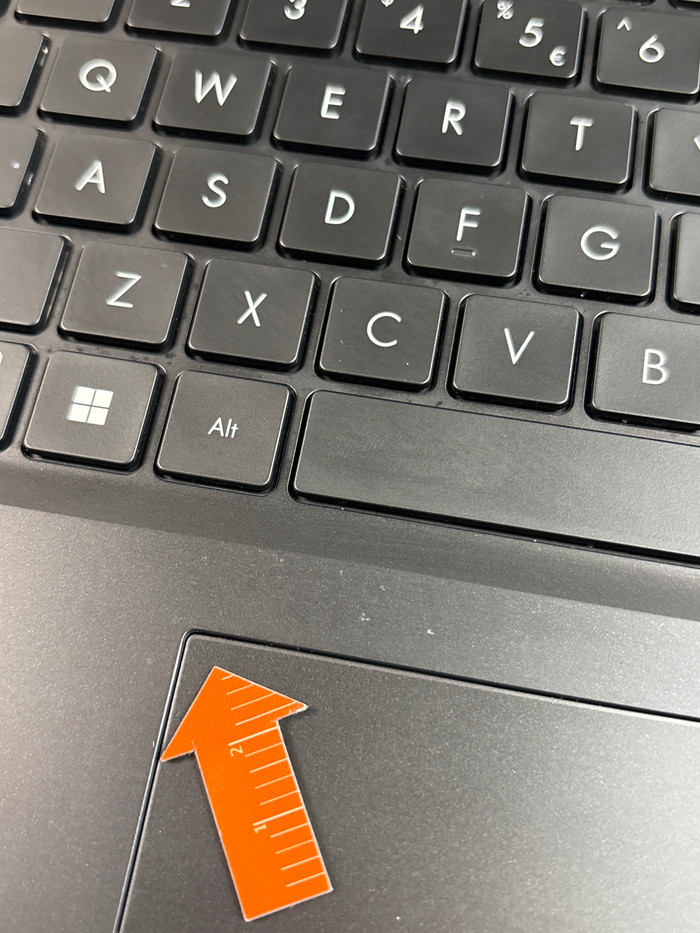 ASUS Vivobook 16 M1605YA-MB683W 