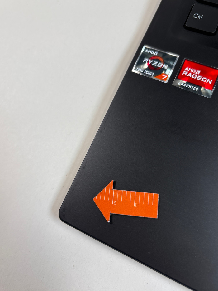 ASUS Vivobook 16 M1605YA-MB683W 