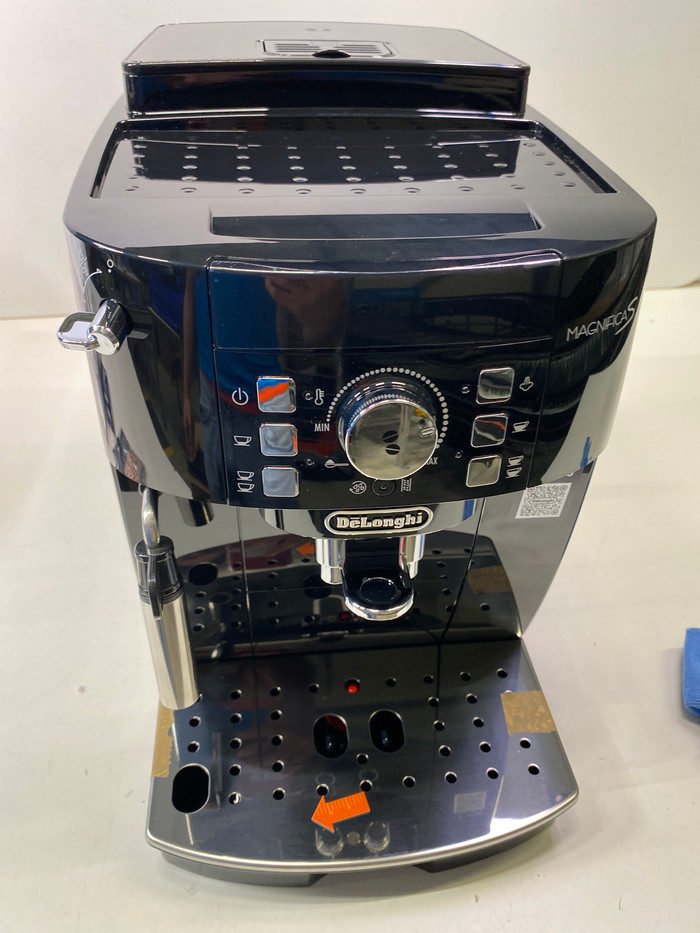 De'Longhi Magnifica S ECAM21.117.B 