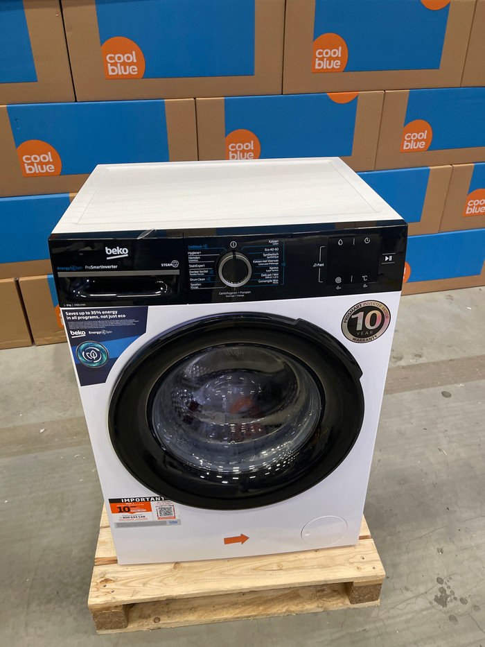 Beko BM3WFT3841B SteamCure 