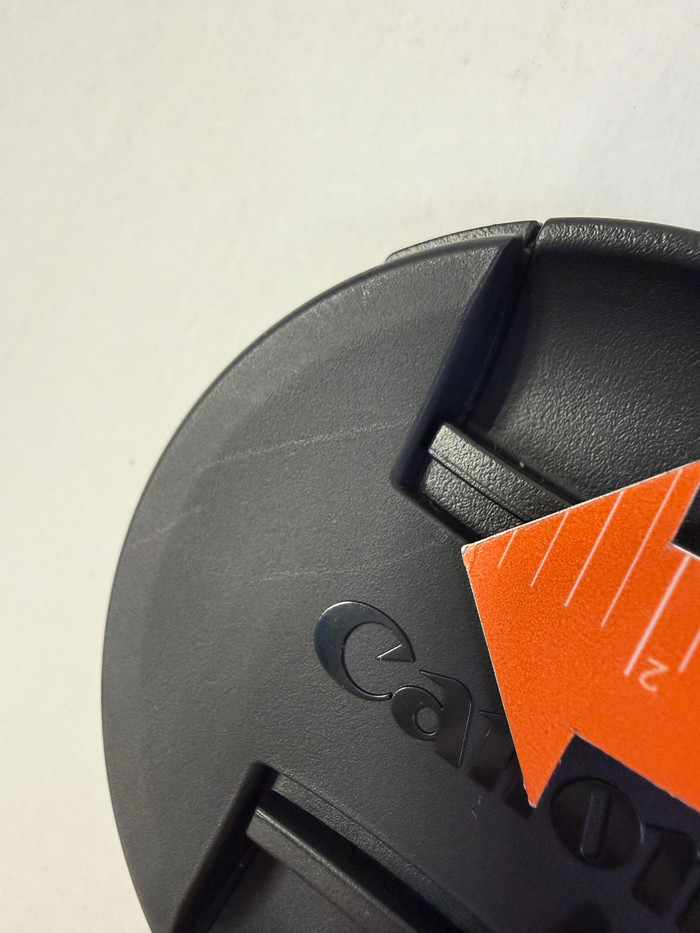 Canon EF 75-300mm f/4.0-5.6 III 