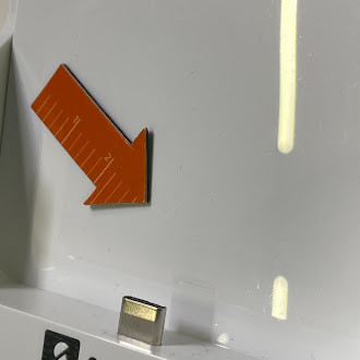 SumUp Solo 4G Portable Card Reader + Charging Dock 