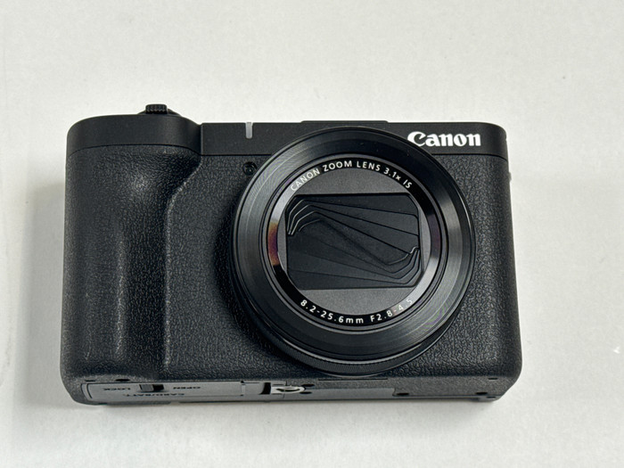 Canon PowerShot V1 