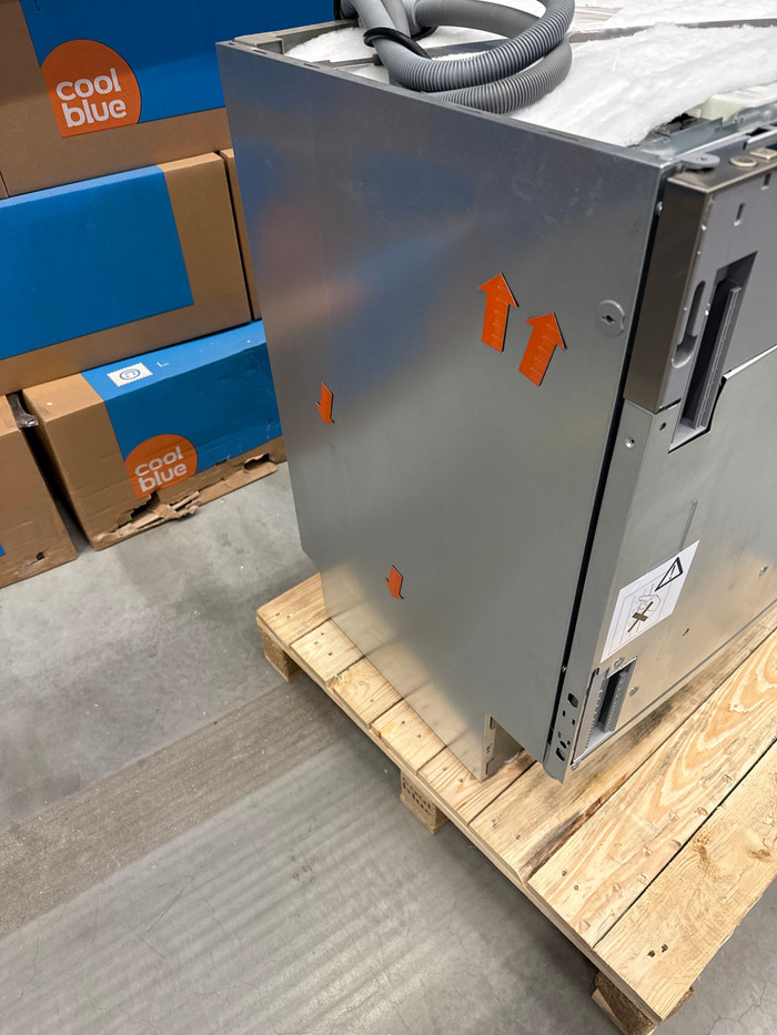 Whirlpool WIO 3T141 PES / Built-in / Fully integrated / Niche height 82 - 90cm 