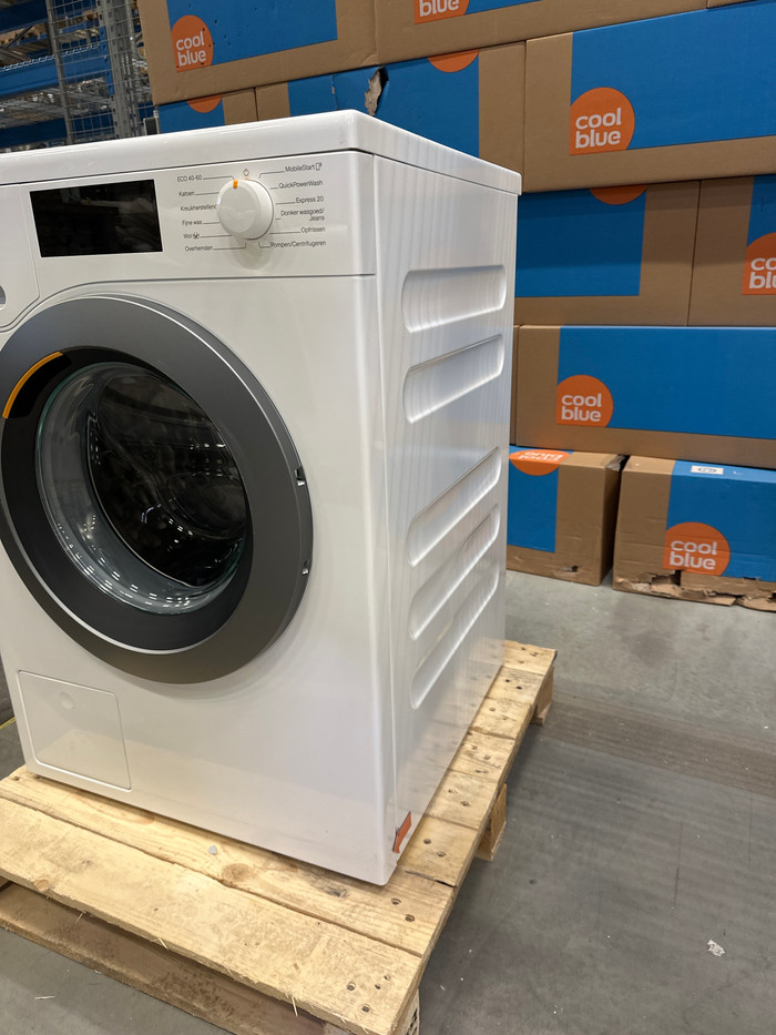 Miele WEC 388 WCS PowerWash & Steam 