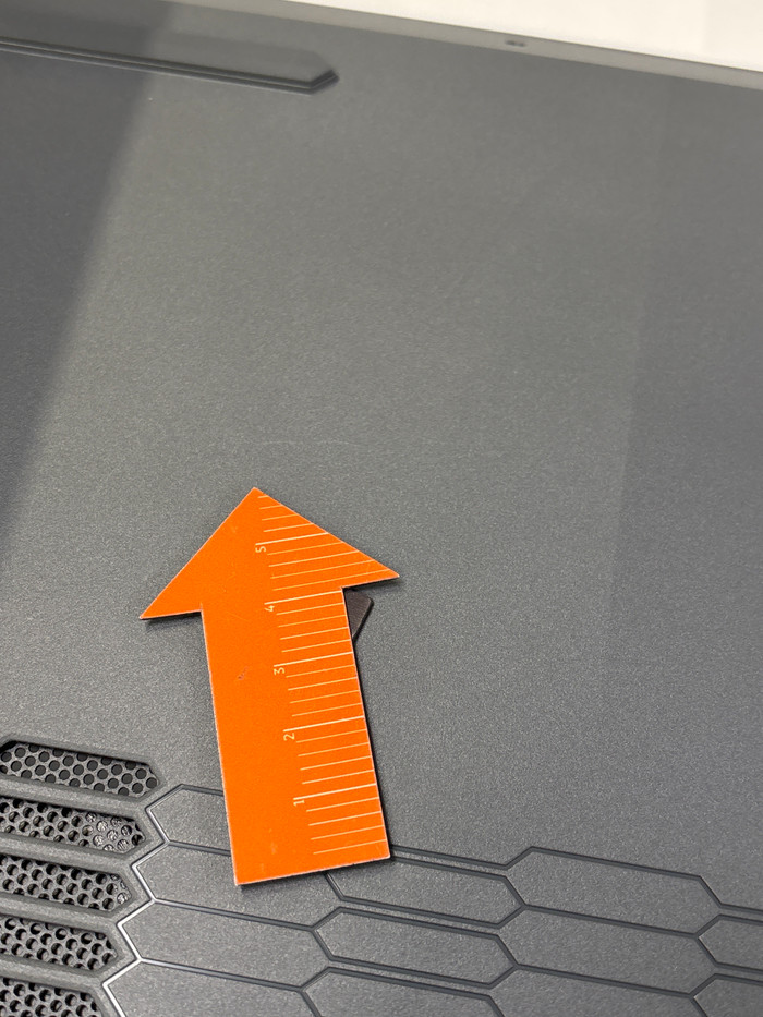 Lenovo LOQ 17IRX10 83JH004BMH 