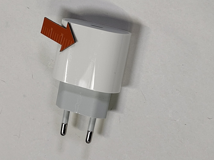 Apple USB-C Charger 20W 