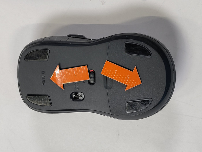 Logitech MK545 Wireless Keyboard and Mouse QWERTY 