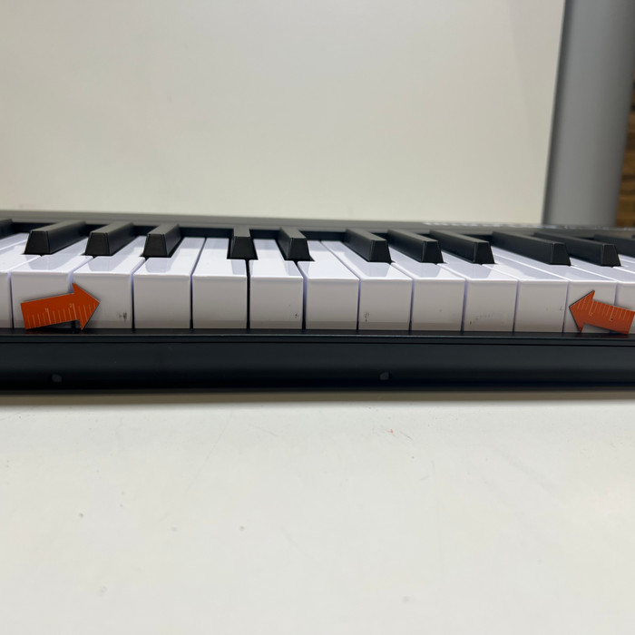 Midiplus AK490 Zwart 