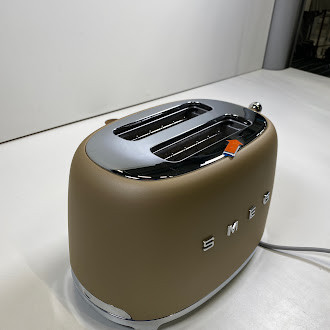 SMEG TSF01CHMEU Mat Champagne 