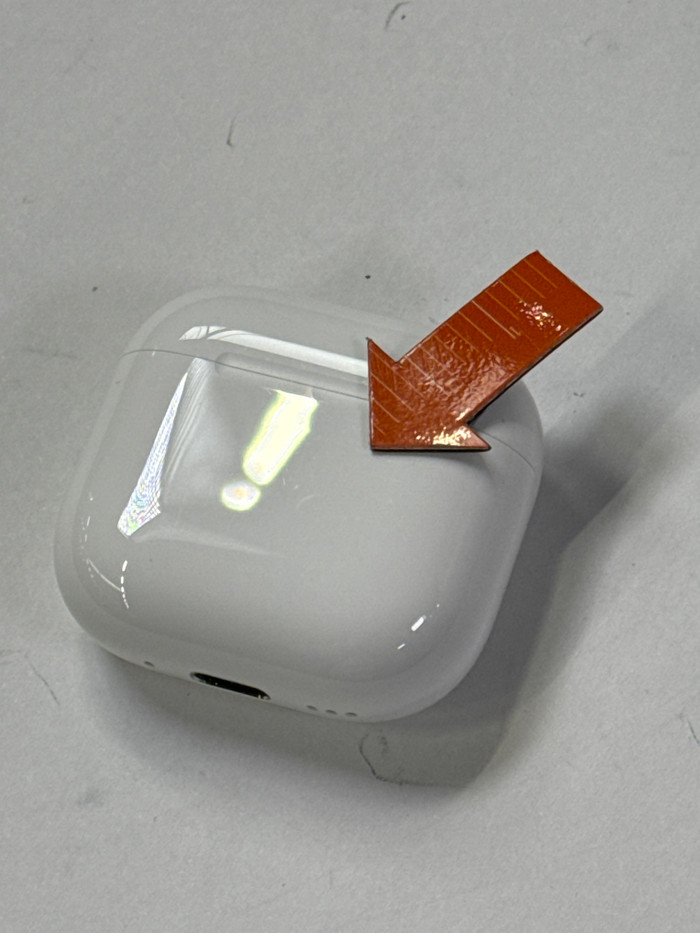 Apple AirPods 4 Active Noise Cancellation 