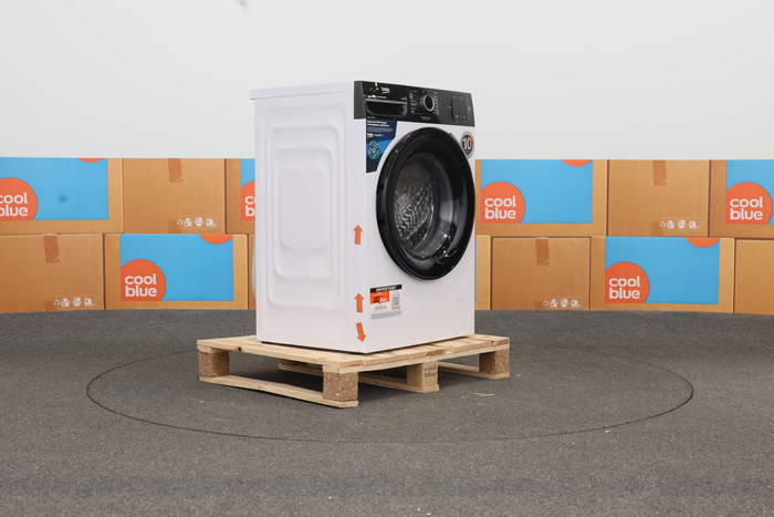 Beko BM3WFT3841B SteamCure 