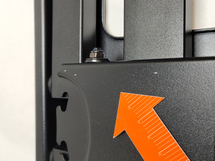 BlueBuilt Swivel Wall Mount 48 - 75 inches Black 