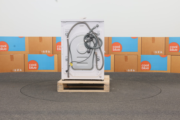 Beko B1W864BBBE SteamCure 