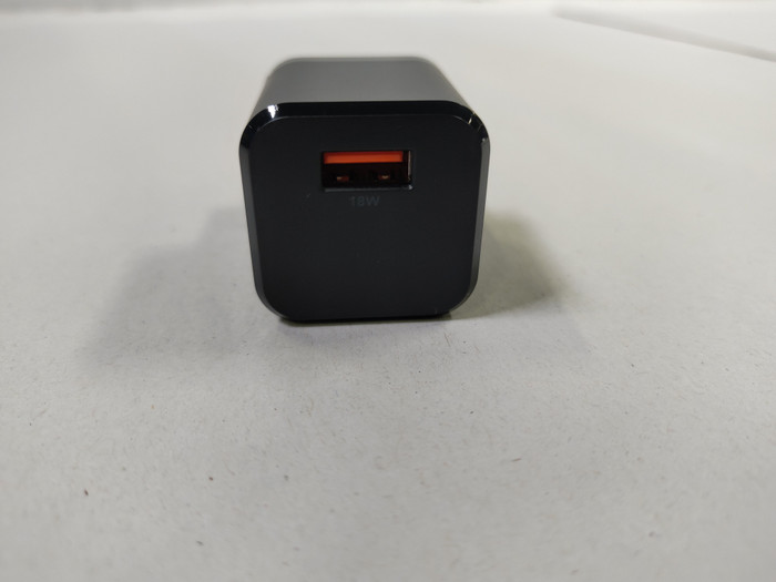 BlueBuilt Quick Charge Charger with USB-A Port 18W Black