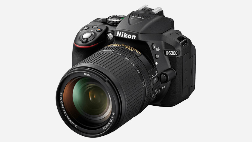 Expert review of the Nikon Coolpix P1000 - Coolblue - anything for a smile