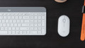 Youtube video of Logitech MK470 Slim Draadloos Toetsenbord en Muis Grijs QWERTY