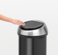 Brabantia Touch Bin 60 Liter Matt Black Fingerprint Proof + Vuilniszakken (120 stuks) detail