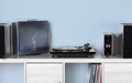 Denon DP-400 product in use