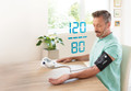 Omron X3 Comfort + AC Adapter product in gebruik