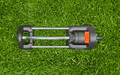 Gardena Zwenksproeier Aqua S product in gebruik