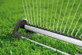 Gardena Zwenksproeier Aqua L product in gebruik