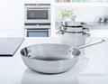 BK Conical Deluxe Wokpan 30 cm null