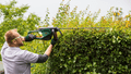 Bosch Advanced hedgecut 70 product in gebruik