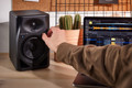 Pioneer DJ DM-40D-BT Zwart product in gebruik