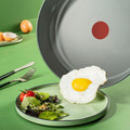 Tefal Renew ON Keramikbratpfanne 28 cm produkt in gebrauch