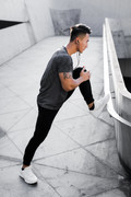 JBL Endurance Run 2 BT Schwarz produkt in gebrauch