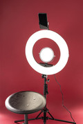 Dörr SL-480 LED Studio Ring Light Kit product in use