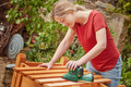 Bosch EasySander 18V-8 (zonder accu) product in gebruik