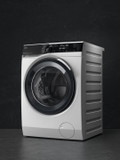 AEG LR86CUC94 PowerCare UniversalDose right side