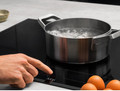 AEG IBS64200CB product in use